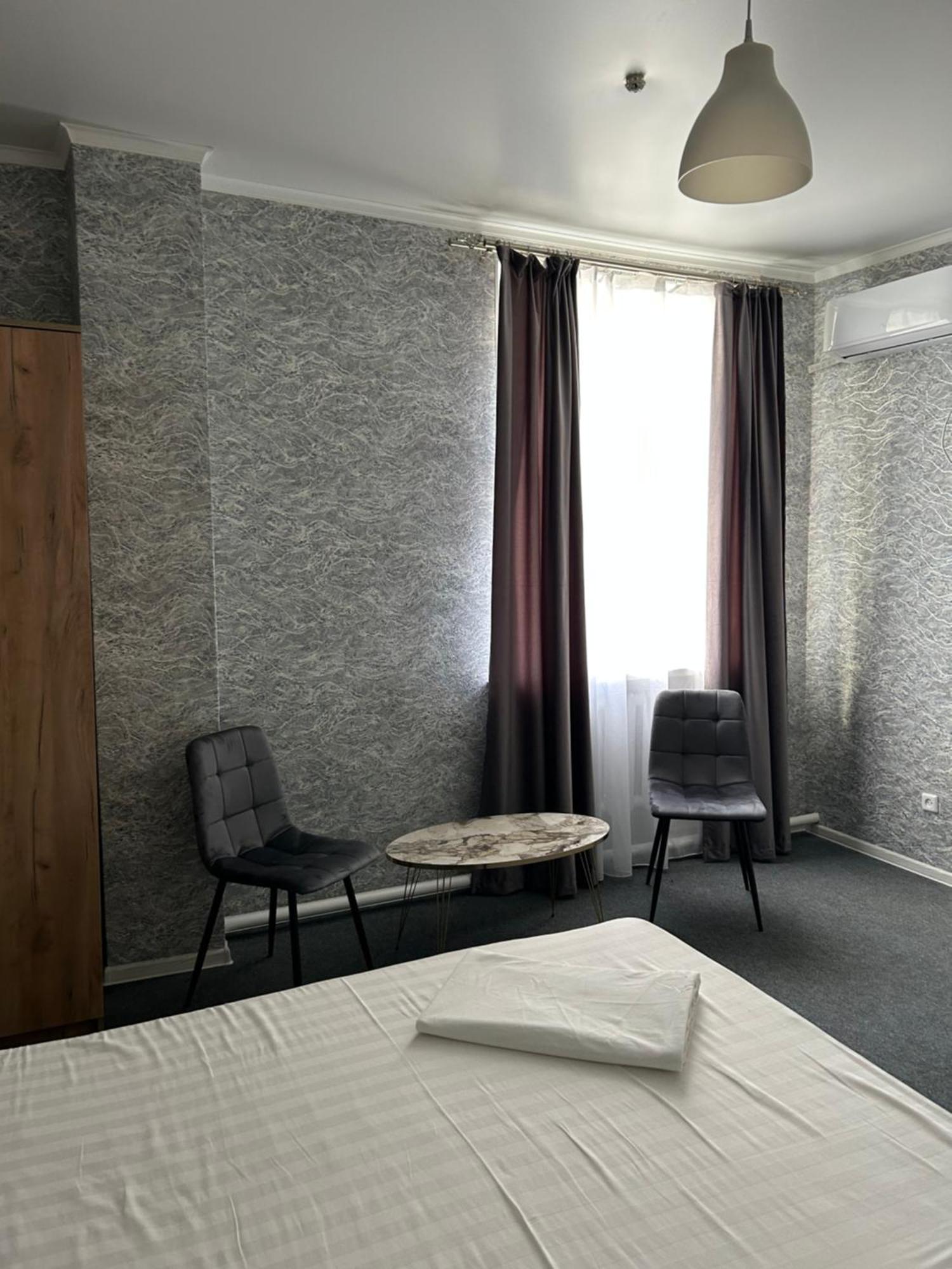 אקטוב Hotel Fresh מראה חיצוני תמונה