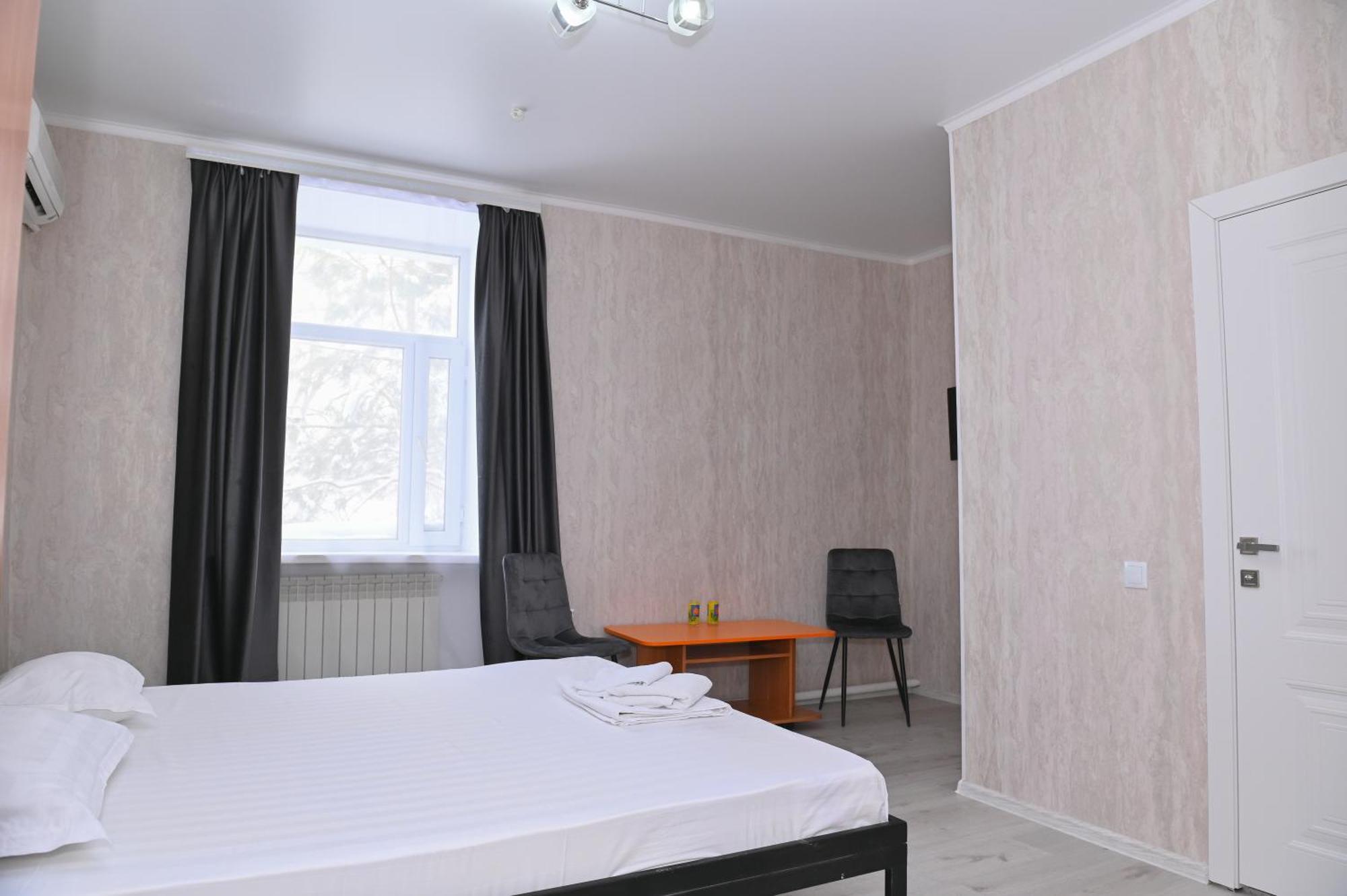 אקטוב Hotel Fresh מראה חיצוני תמונה